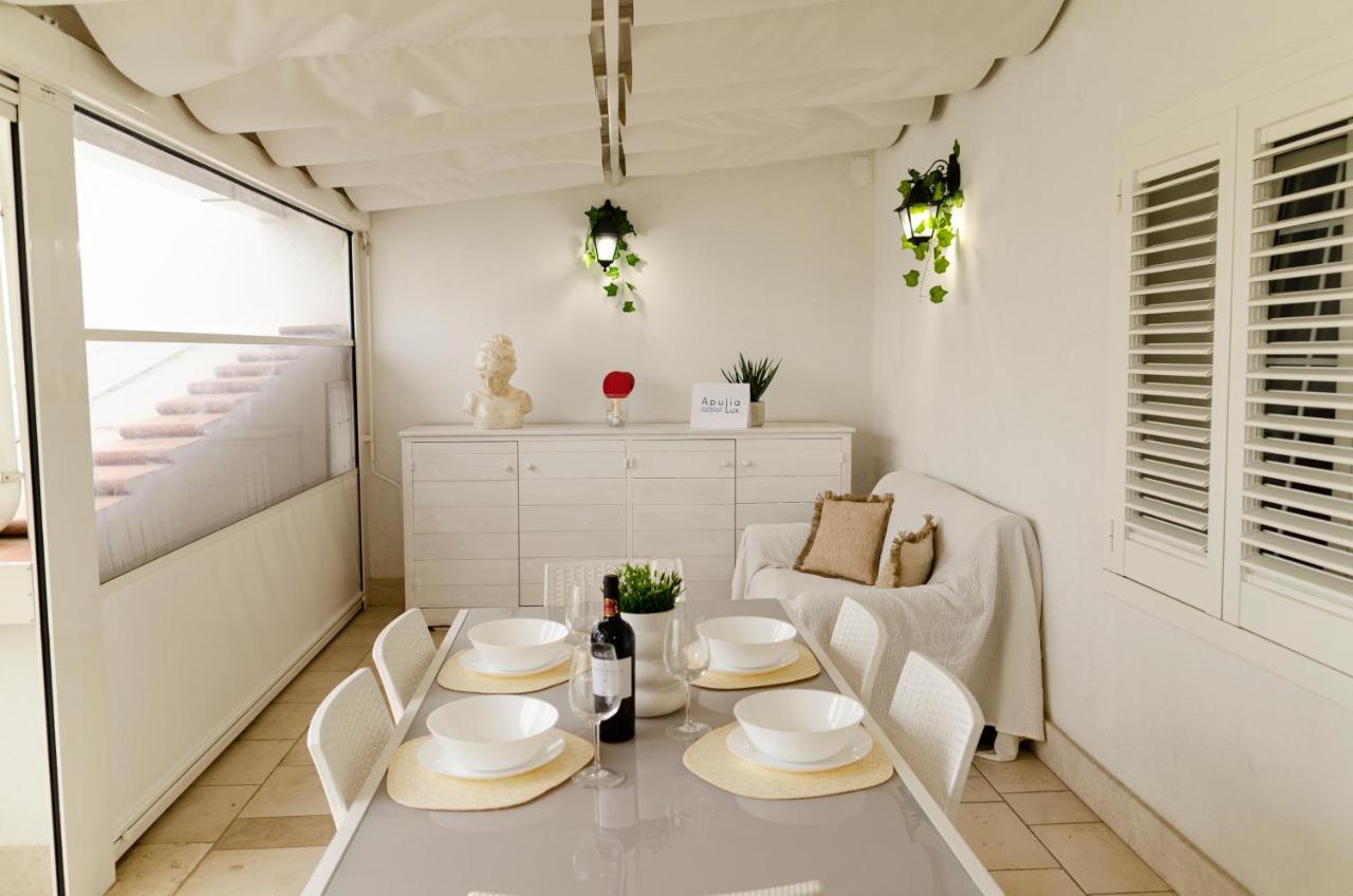 Apartamento Apulialux Private 100Mq Rooftop Oasis W Jacuzzi Bari Exterior foto