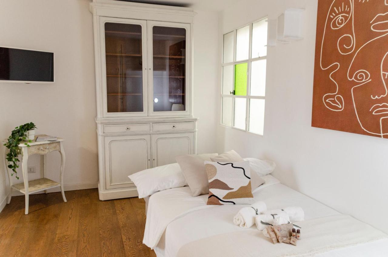 Apartamento Apulialux Private 100Mq Rooftop Oasis W Jacuzzi Bari Exterior foto